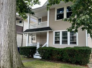 1660 Lauderdale Ave #1, Lakewood, OH 44107