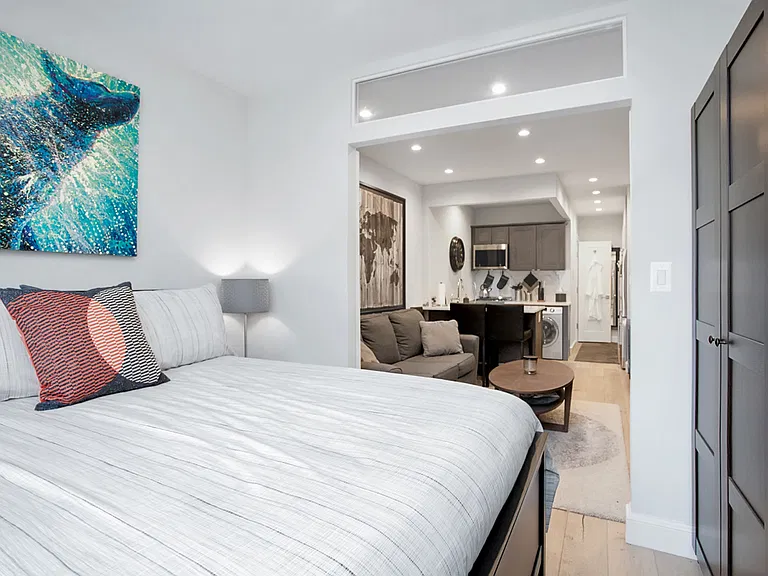 223 E 74th St #3D — Photo 6
