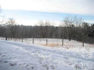 525 Lake Rd, Norway, MI 49870