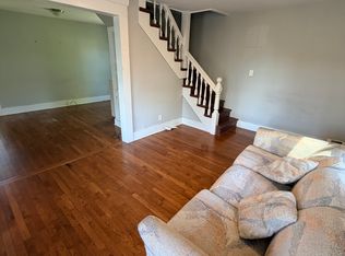 47 1/2 Park St, West Haven, CT 06516