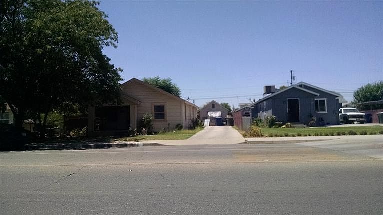 2nd image of 619 1/2 Faller Ave