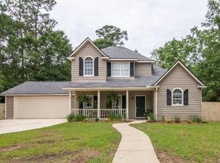 145 Lakeview Loop, Daphne, AL 36526