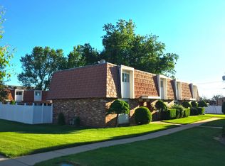 359 N 100 W APT 2, Centerville, UT 84014