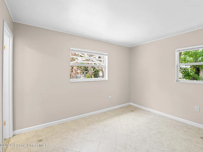 21 Lime Ave — Photo 12