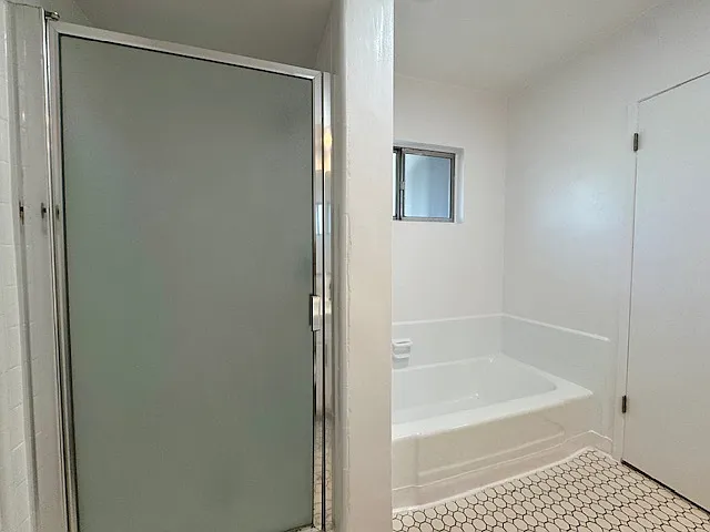 337 S Elm Dr #4 — Photo 33