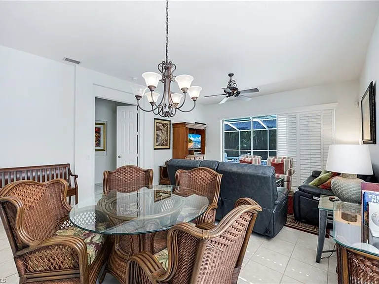 1818 Leamington Ln — Photo 10