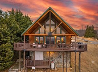 1348 Starry Nights Dr, Fancy Gap, VA 24328