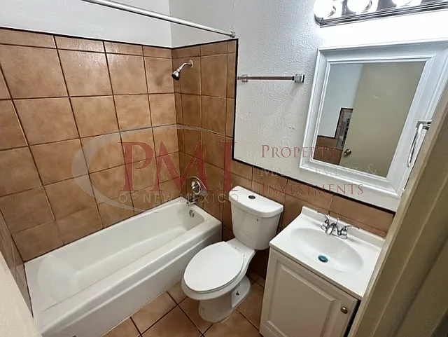 2105 Espina Street #10 — Photo 65