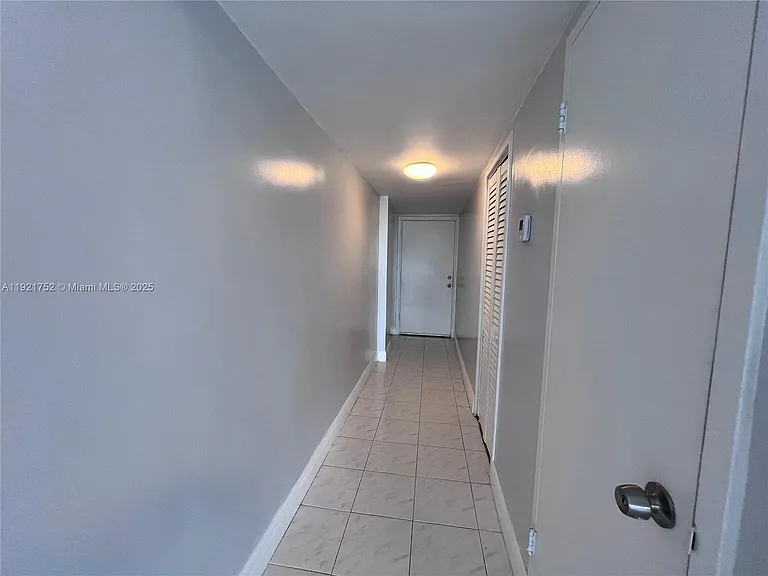 3660 NE 166th St #505 — Photo 16