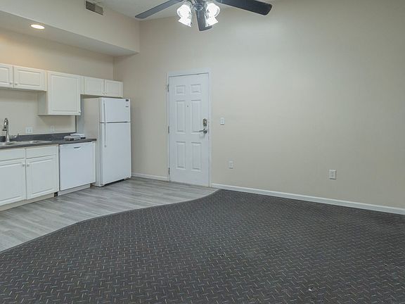 5th image of 10 N 10th St #202