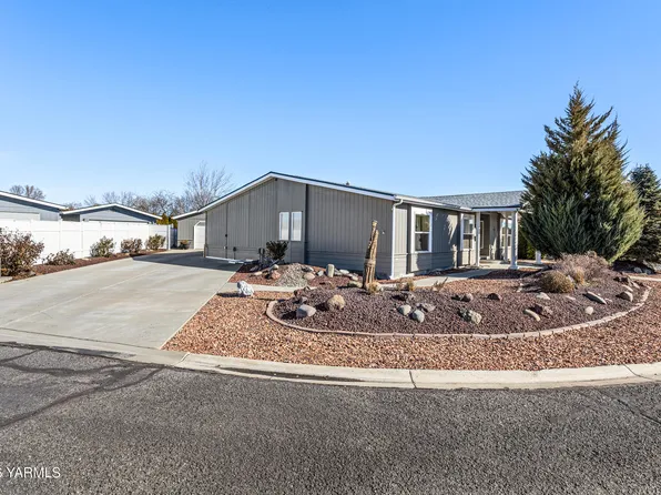 1709 S 68th Ave, Yakima, WA 98908