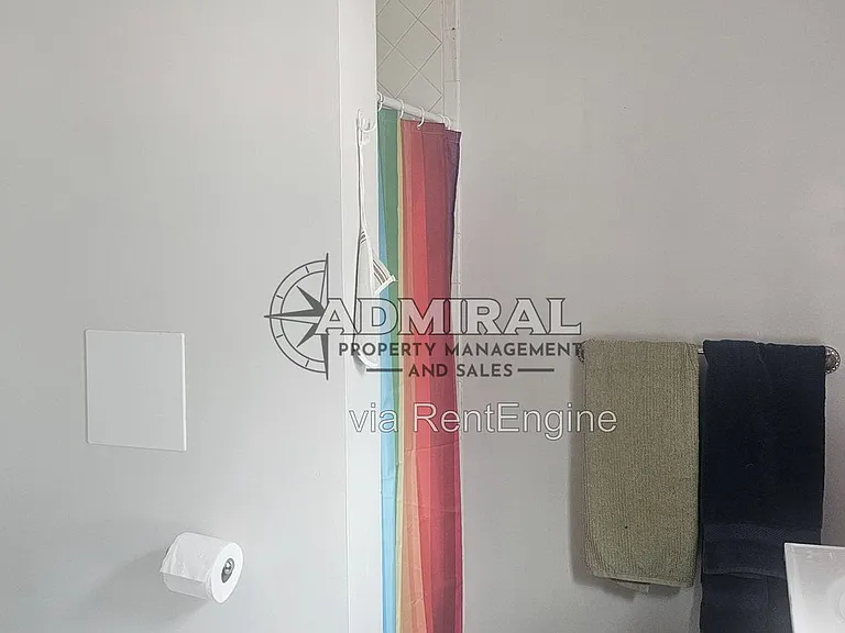 8 Maple St — Photo 14