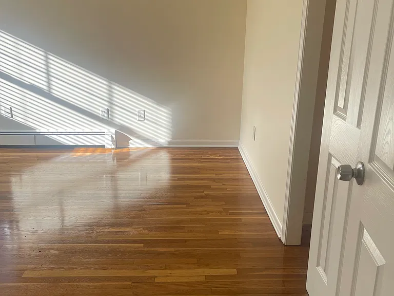 57 Robin St #2 — Photo 18