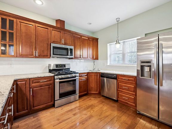 3rd image of 1633 S 21st St