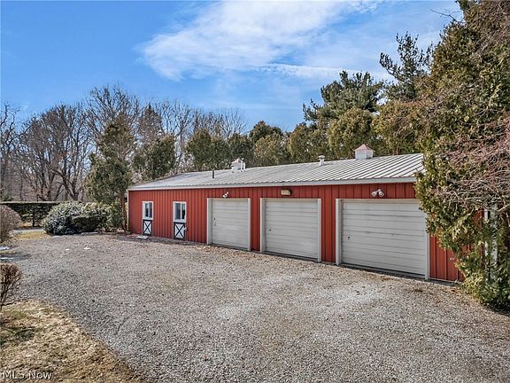 5th image of 4725 Webb Rd