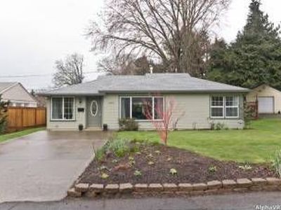 2085 SW Filmont Ave, Portland, OR, 97225