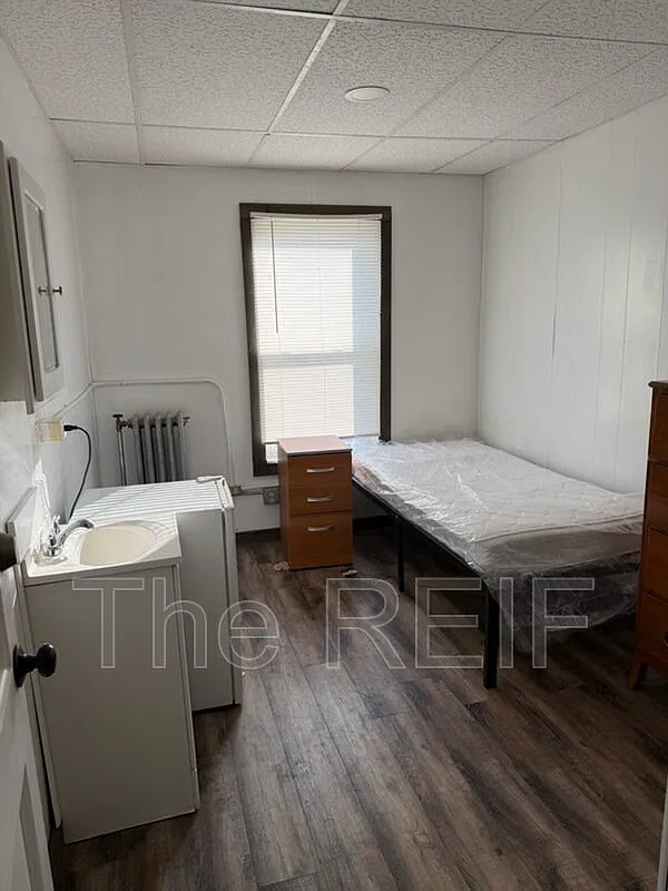 Building Photo - 4010 Milton Dr #BASEMENT