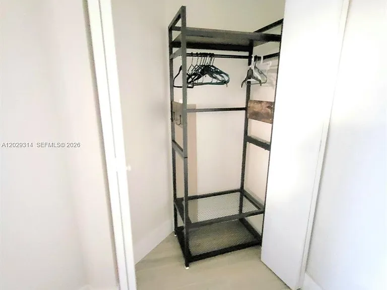 15495 Miami Lakeway N #1054 — Photo 12