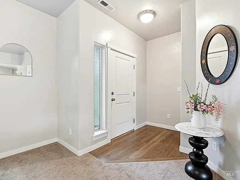 1814 W Heavy Timber Dr — Photo 7