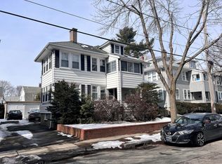 19 Harding Ave #1, Belmont, MA 02478