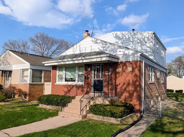 5739 S Mayfield Ave, Chicago, IL 60638