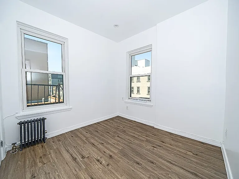 172 S 3rd St #2 — Photo 12
