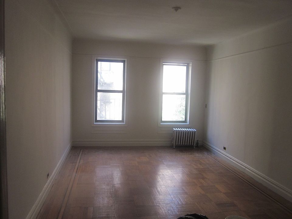 2nd image of 2140 Cruger Ave APT 2K