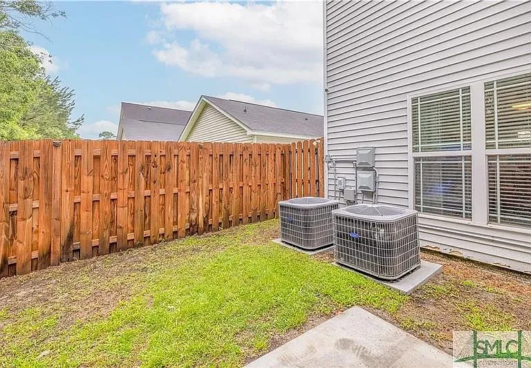 146 Chapel Lk S — Photo 27