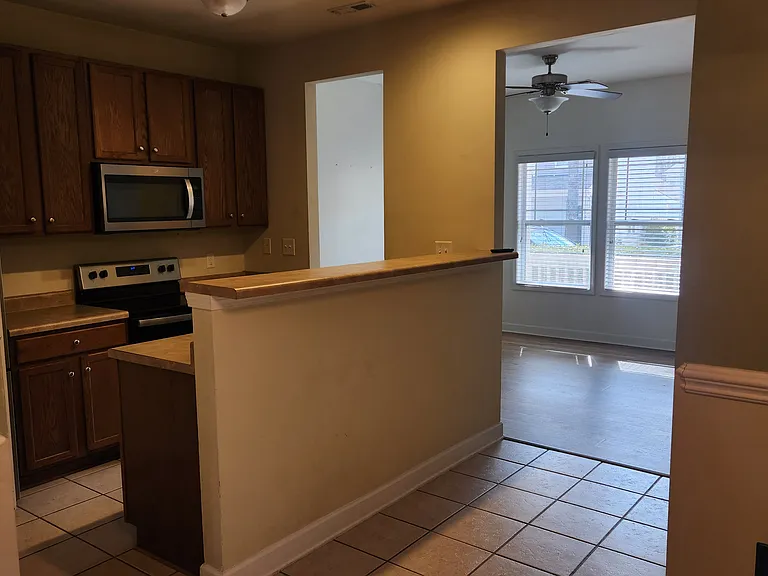 9667 Mendenhall View Dr — Photo 8