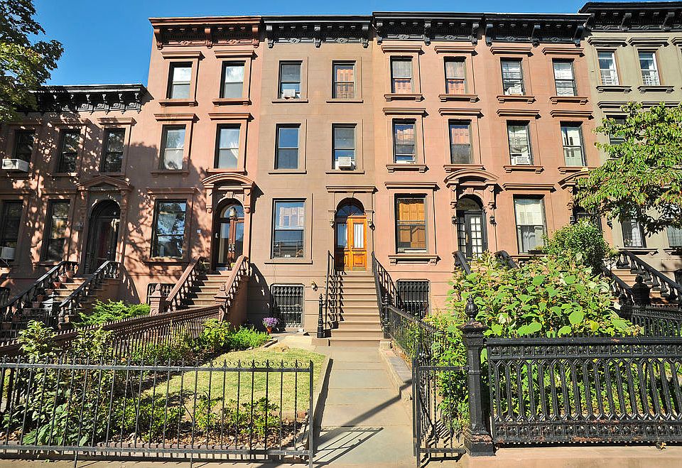 11 3rd Pl, Brooklyn, NY 11231 | Zillow