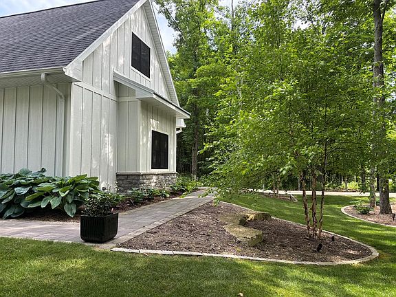 4th image of 7064 Birchstone Ln #12