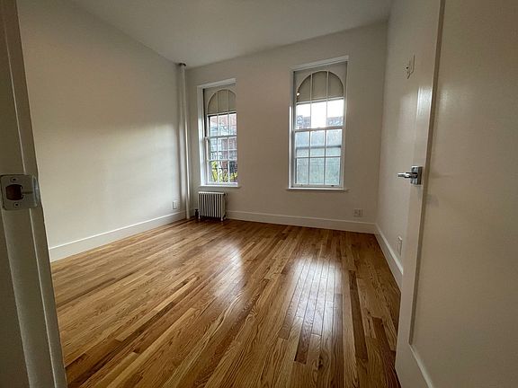 4th image of 235 E 81st St #5FW