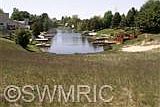 4th image of 590 Arrowhead Dr
