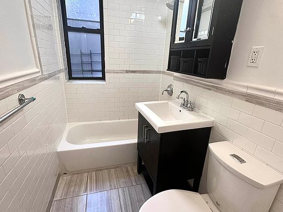 5th image of 66 Saint Nicholas Pl #34B