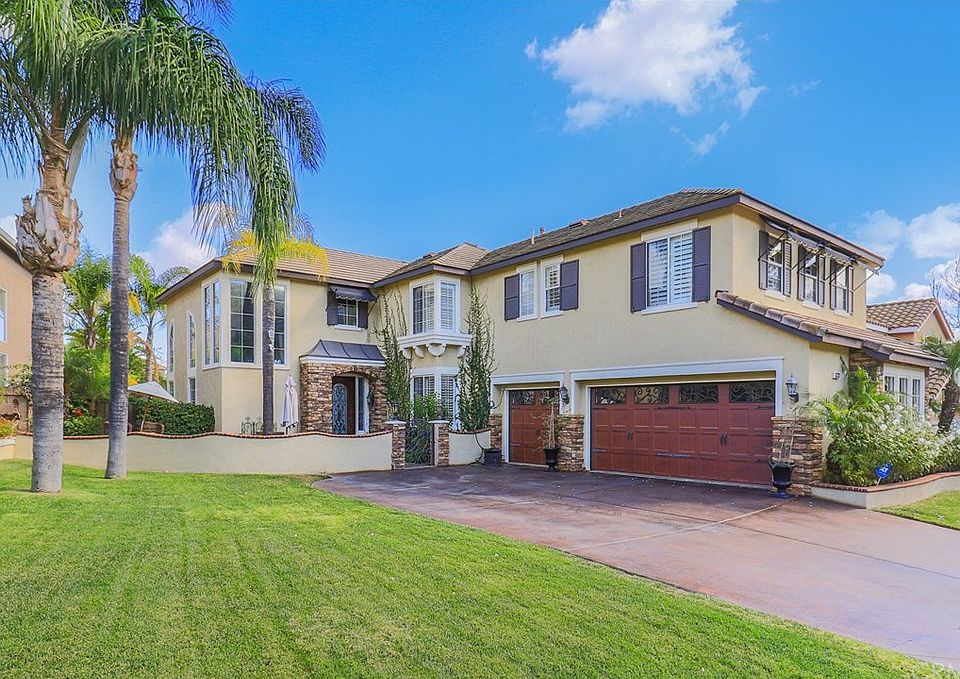 1st image of 15231 Calle Lomita