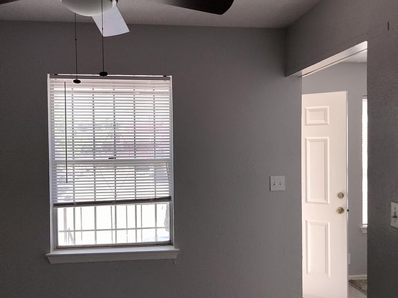3rd image of 5017 Hardin Dr NE APT B