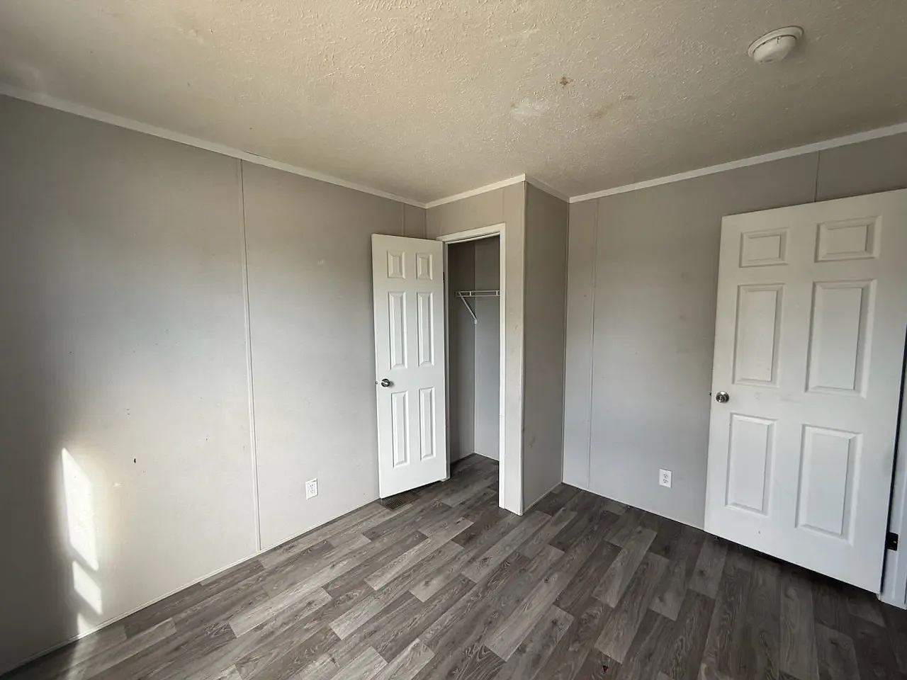 3 bed, 960 sqft, $850 — Photo 4