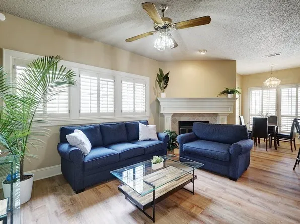 3001 Cedar St APT 204, Austin, TX 78705