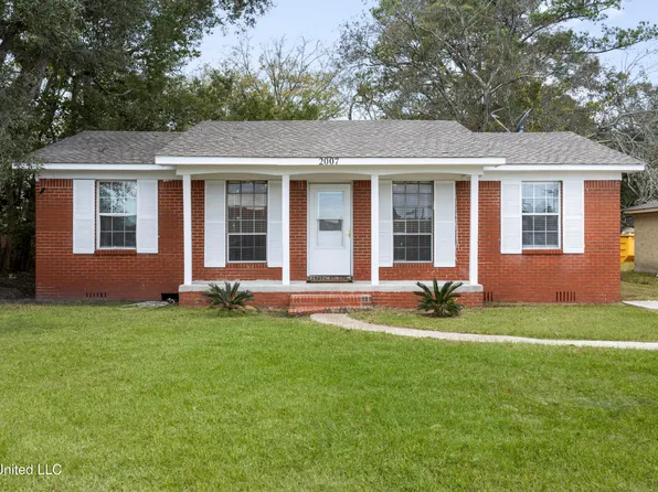 2007 Buena Vista St, Pascagoula, MS 39567