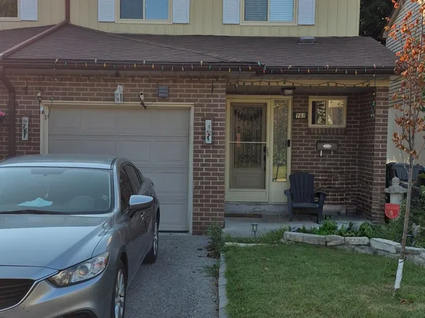169 Baronwood Ct #169, Brampton, ON L6V 3H8