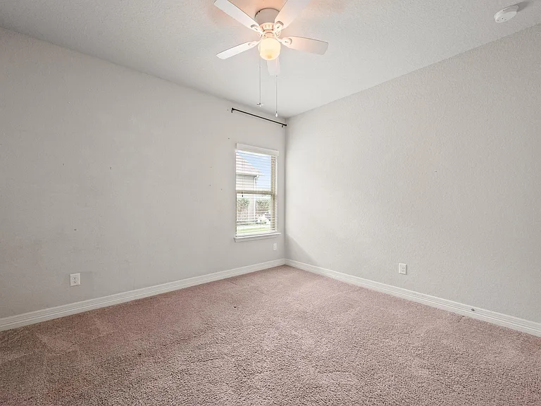 3537 Hurricane Trl — Photo 15