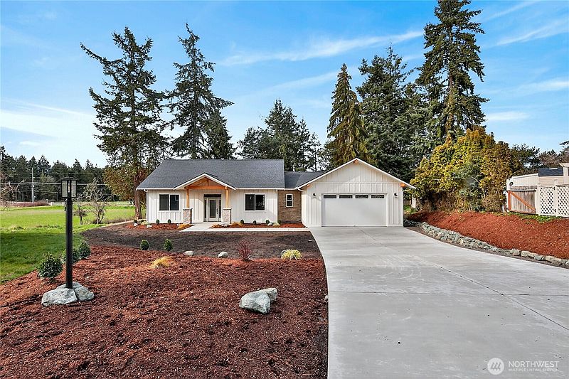 2nd image of 148 Sunland Drive