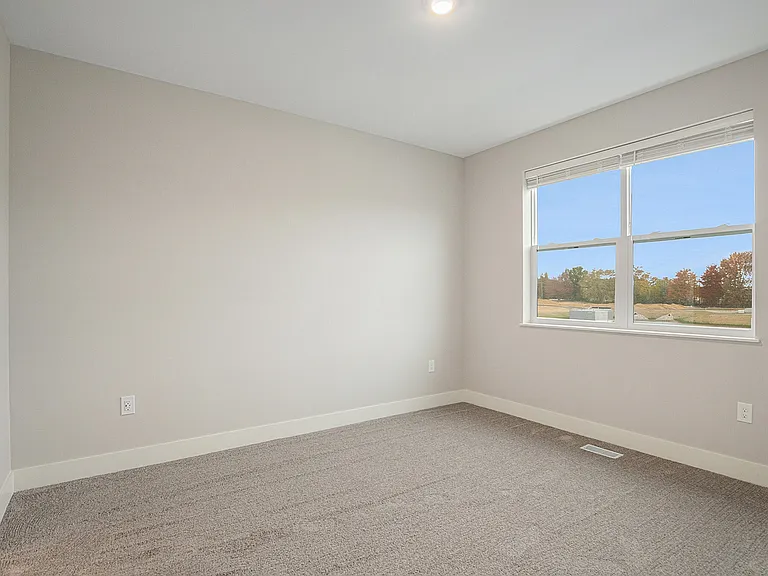 SummitTownhomes_2Bedrooms_Bedroom2