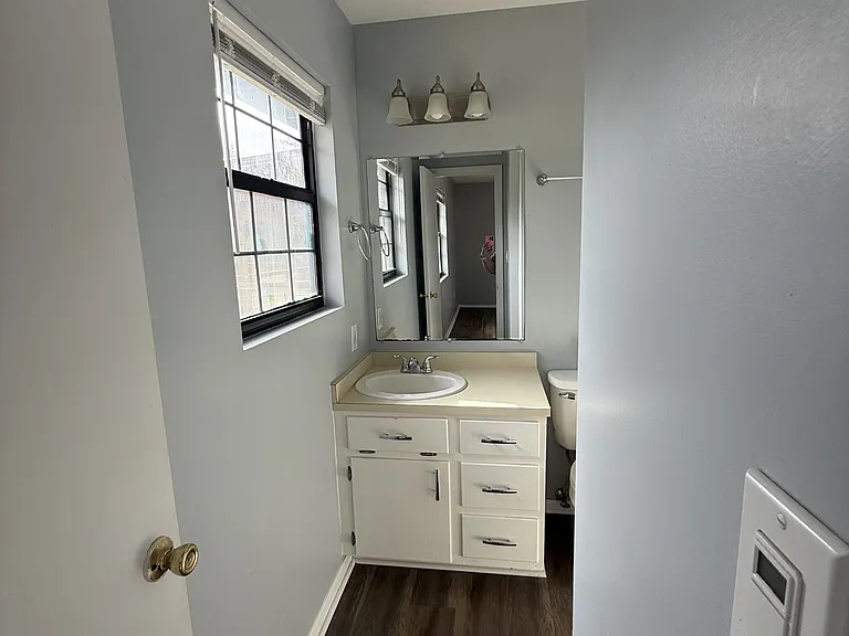 315 Pine Cir — Photo 9