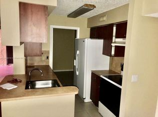 161 SW 84th Ave APT 103, Hollywood, FL 33025