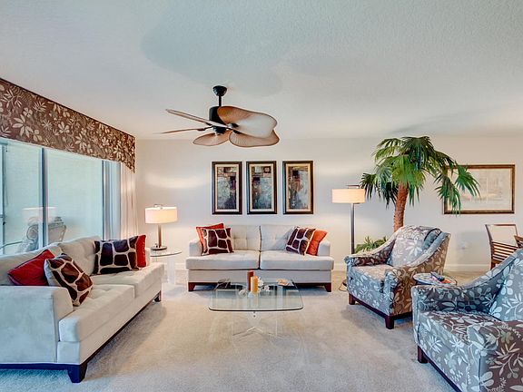 2nd image of 752 Bayside Dr Unit 305