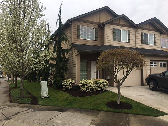 1st image of 9418 NE 72nd St