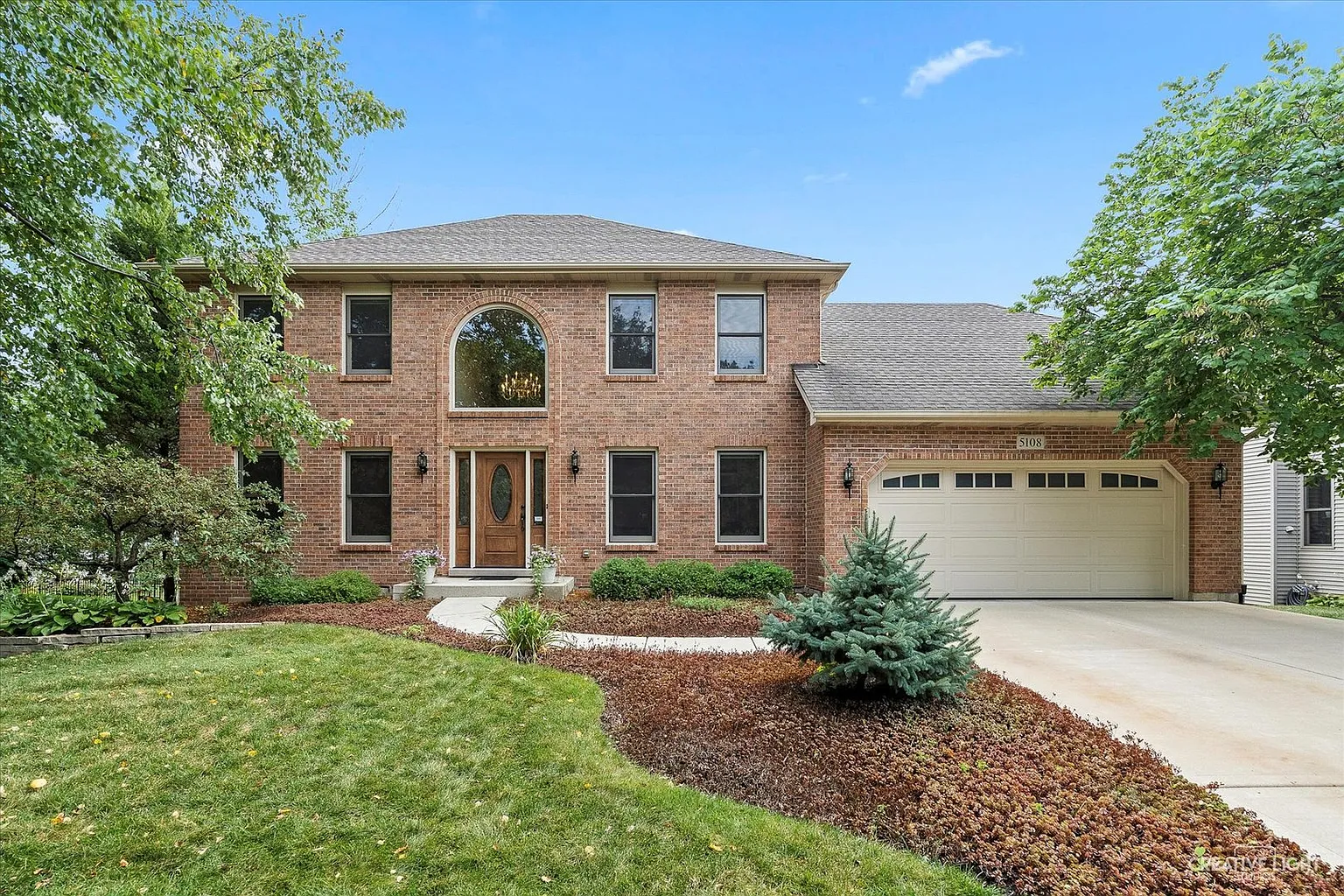 5108 Thatcher Dr photo 1