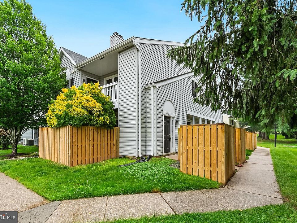 1st image of 18146 Rolling Meadow Way