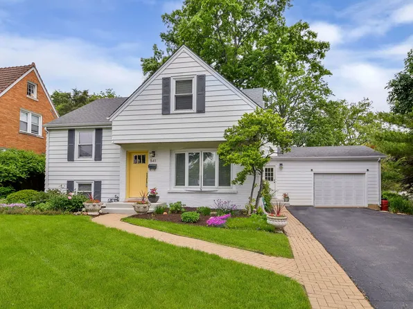541 Park Row, Glen Ellyn, IL 60137